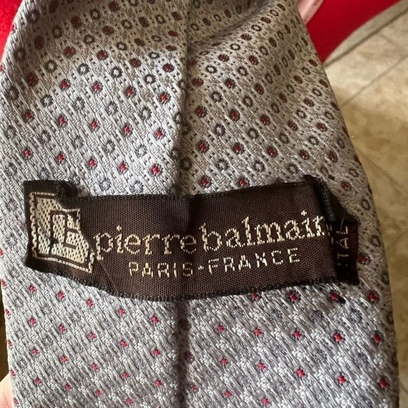 Vintage Pierre Balmain Tie - Picture 4 of 5